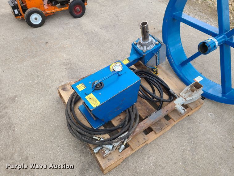 image for item HE9958 Arnco Tension Master CAP301 fiber optic cable puller