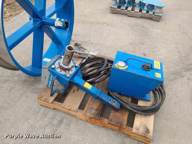 image for item HE9958 Arnco Tension Master CAP301 fiber optic cable puller