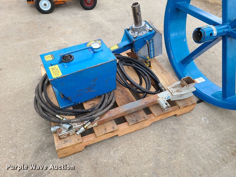 image for item HE9958 Arnco Tension Master CAP301 fiber optic cable puller