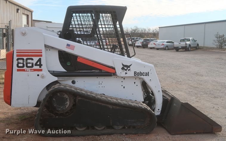 image for item HJ9429 2000 Bobcat 864  tracked skid steer loader