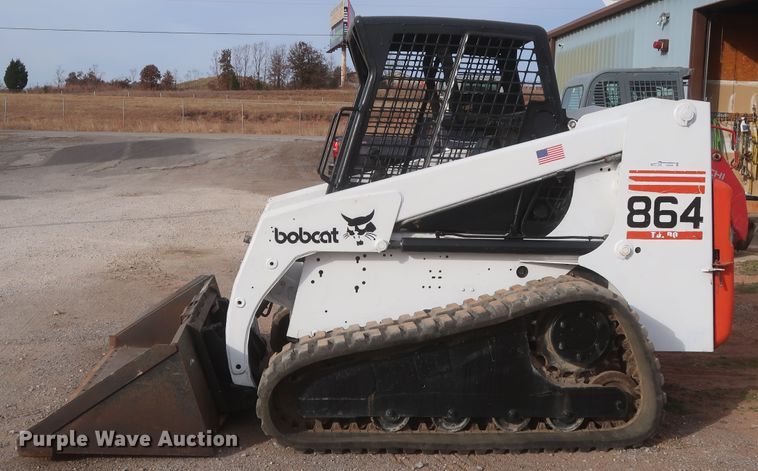 image for item HJ9429 2000 Bobcat 864  tracked skid steer loader