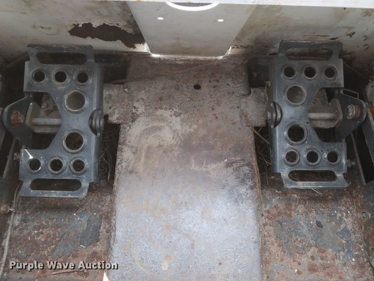 image for item HJ9429 2000 Bobcat 864  tracked skid steer loader