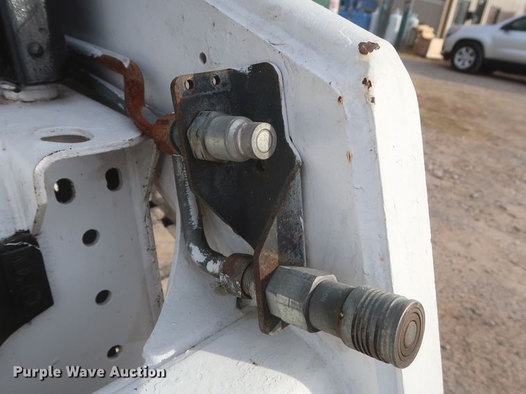 image for item HJ9429 2000 Bobcat 864  tracked skid steer loader