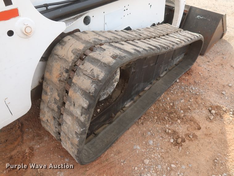 image for item HJ9429 2000 Bobcat 864  tracked skid steer loader