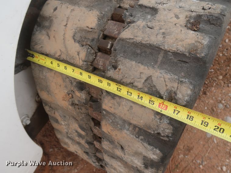 image for item HJ9429 2000 Bobcat 864  tracked skid steer loader