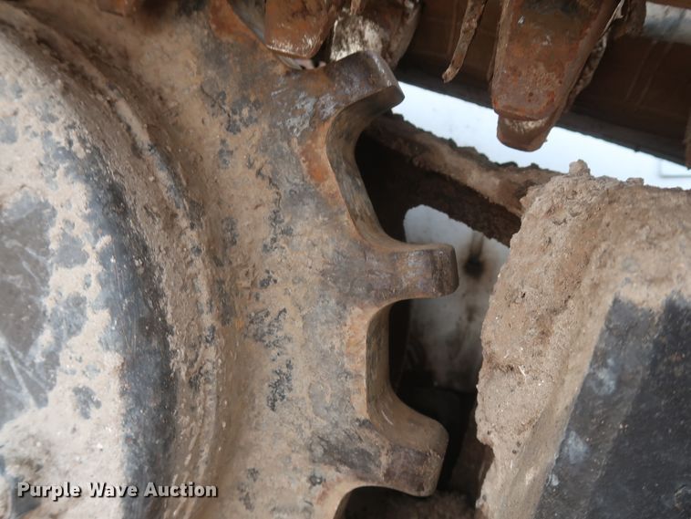 image for item HJ9429 2000 Bobcat 864  tracked skid steer loader