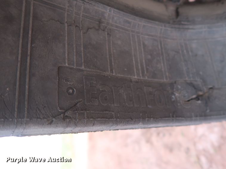 image for item HJ9429 2000 Bobcat 864  tracked skid steer loader