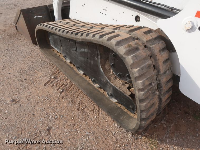 image for item HJ9429 2000 Bobcat 864  tracked skid steer loader