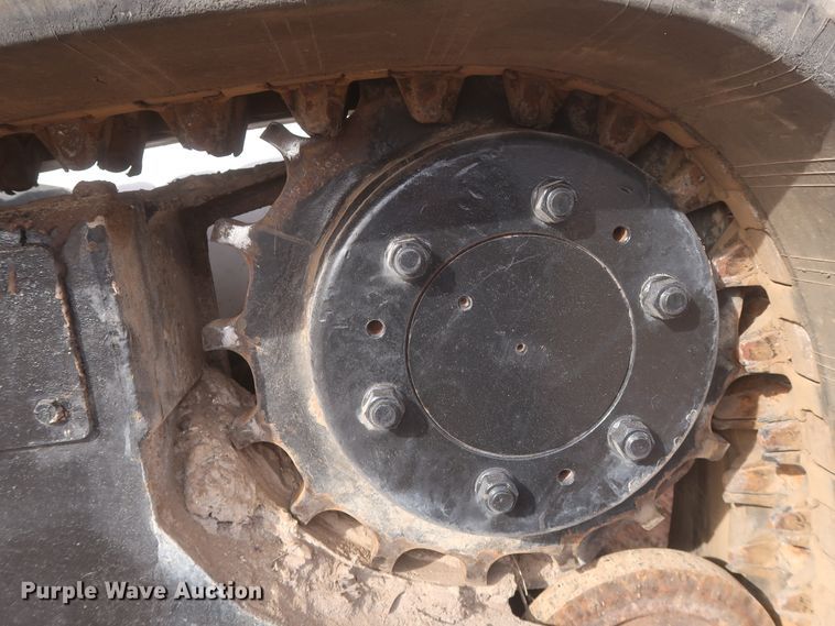 image for item HJ9429 2000 Bobcat 864  tracked skid steer loader