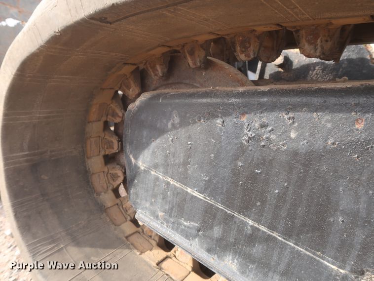 image for item HJ9429 2000 Bobcat 864  tracked skid steer loader