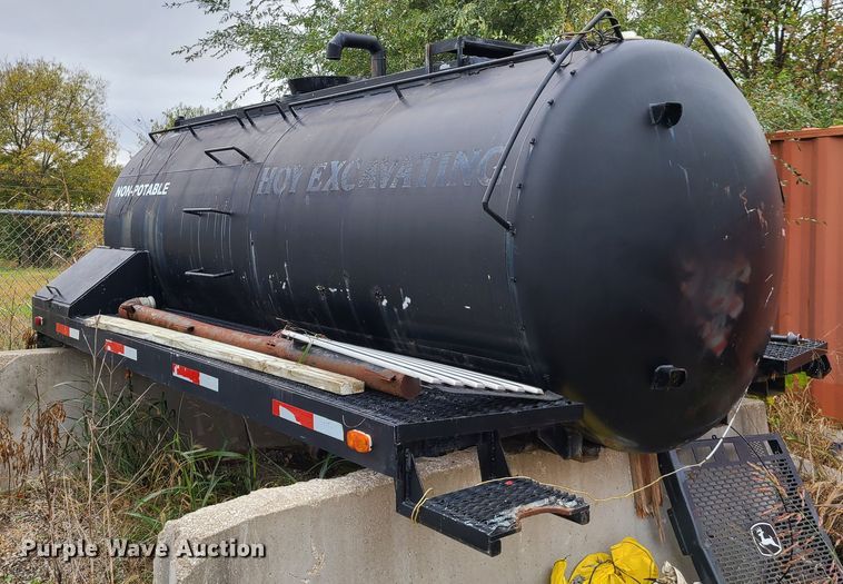 image for item HM9299 Tank bed