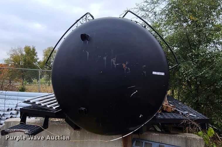 image for item HM9299 Tank bed