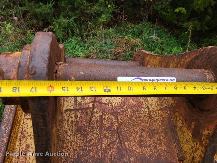 image for item HM9304 GP 30"W excavator bucket