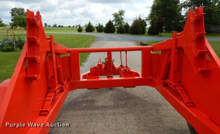 image for item HM9745 2000 Butler HCT100L reel trailer