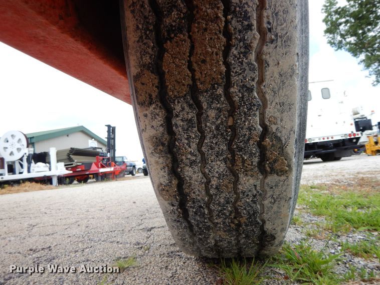 image for item HM9745 2000 Butler HCT100L reel trailer