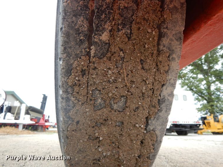 image for item HM9745 2000 Butler HCT100L reel trailer