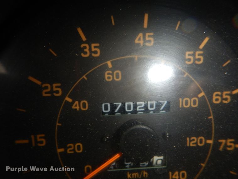 image for item HS9494 1998 GMC T8500  dump truck