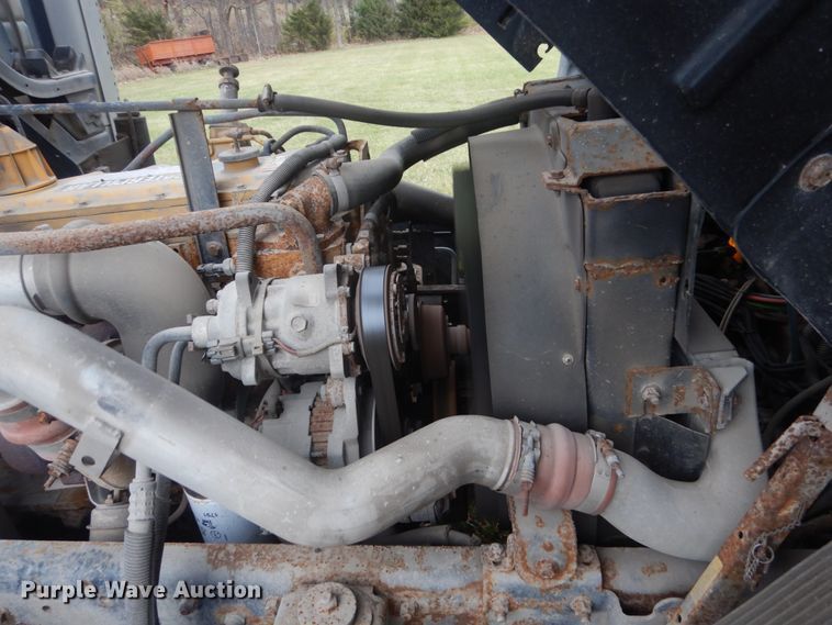 image for item HS9494 1998 GMC T8500  dump truck