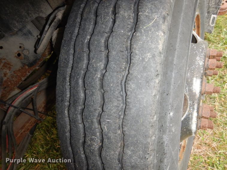 image for item HS9494 1998 GMC T8500  dump truck