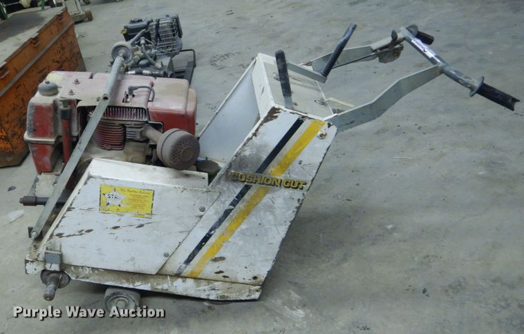 image for item HS9497 Cushion Cut concrete saw