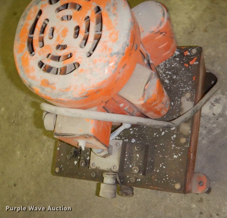 image for item HS9498 Pipe bender