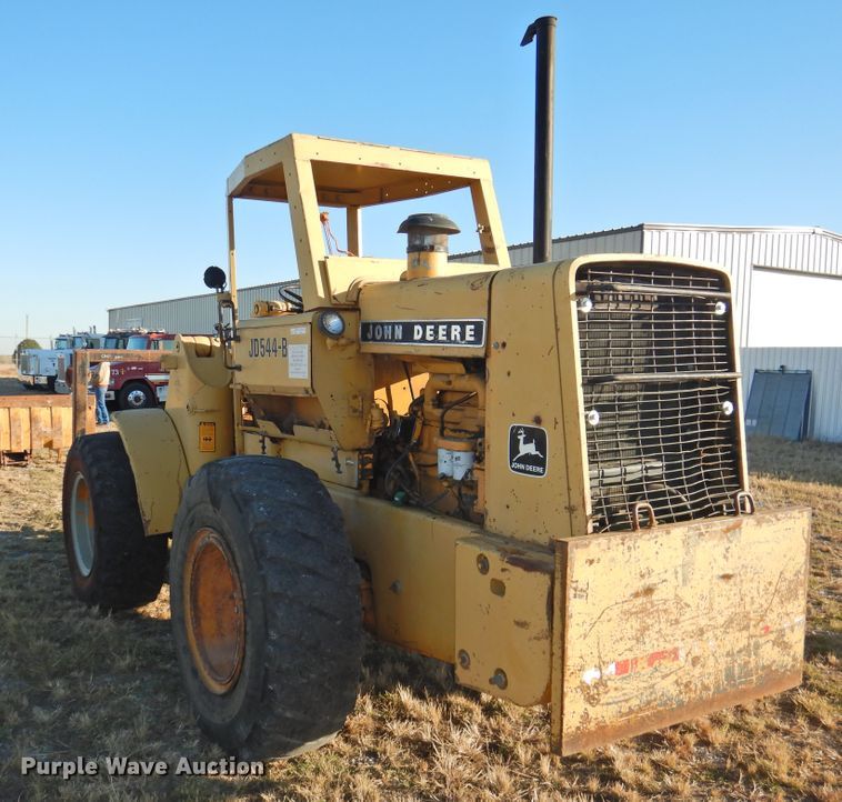 image for item HU9656 1981 John Deere 544B  wheel loader