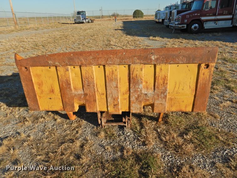 image for item HU9656 1981 John Deere 544B  wheel loader