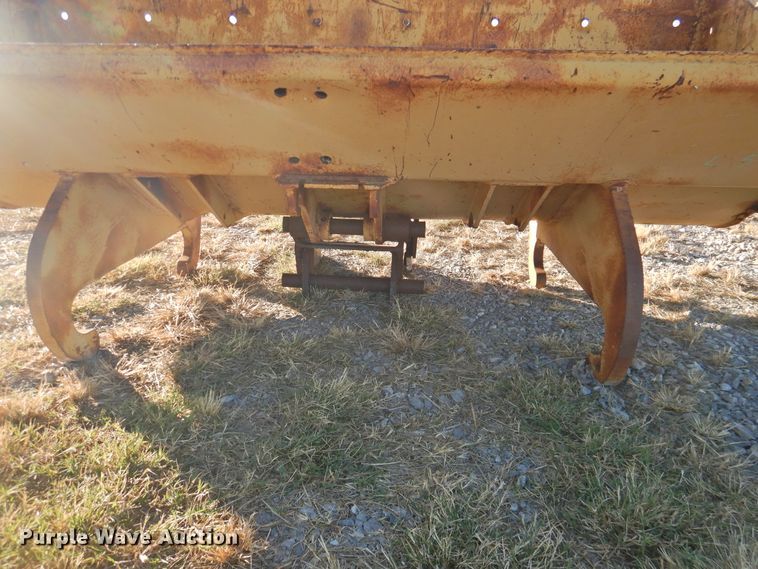 image for item HU9656 1981 John Deere 544B  wheel loader