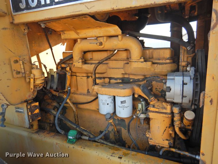 image for item HU9656 1981 John Deere 544B  wheel loader