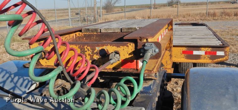 image for item HU9657 1959 Martin GHP51 tilt deck equipment trailer