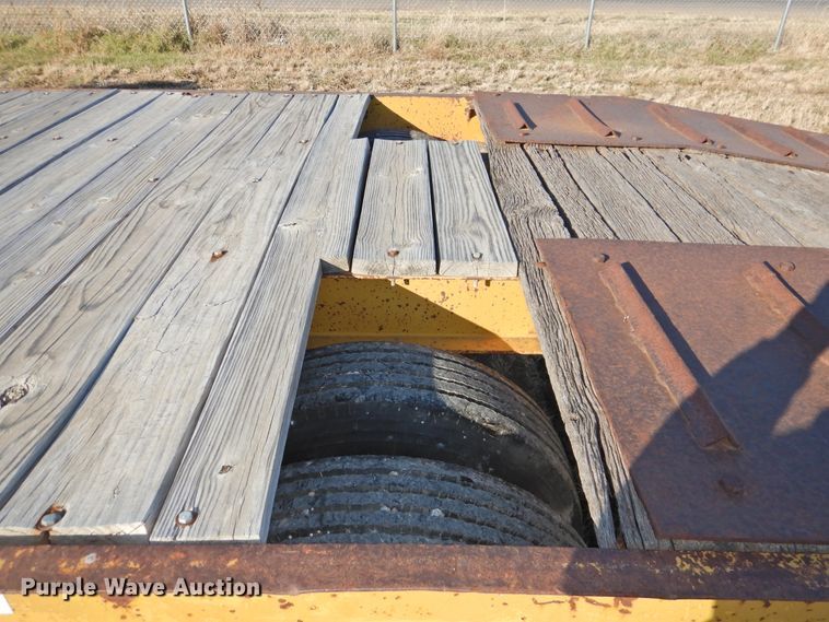 image for item HU9657 1959 Martin GHP51 tilt deck equipment trailer