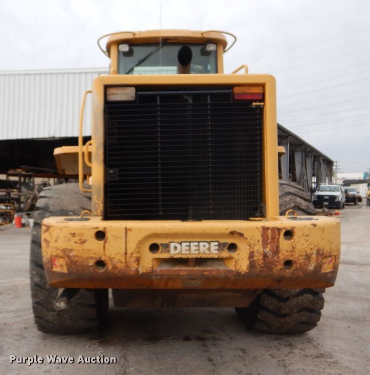 image for item HV9525 2000 John Deere 744H  wheel loader