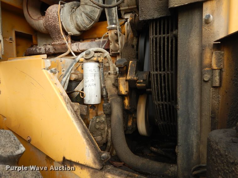 image for item HV9525 2000 John Deere 744H  wheel loader