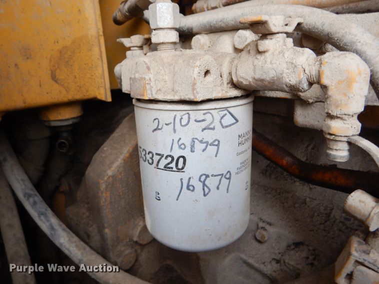 image for item HV9525 2000 John Deere 744H  wheel loader