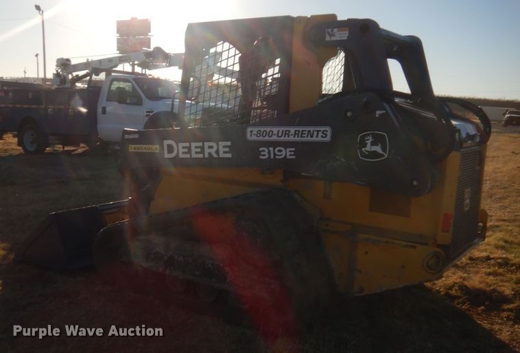 image for item HW9143 2014 John Deere 319E  tracked skid steer loader