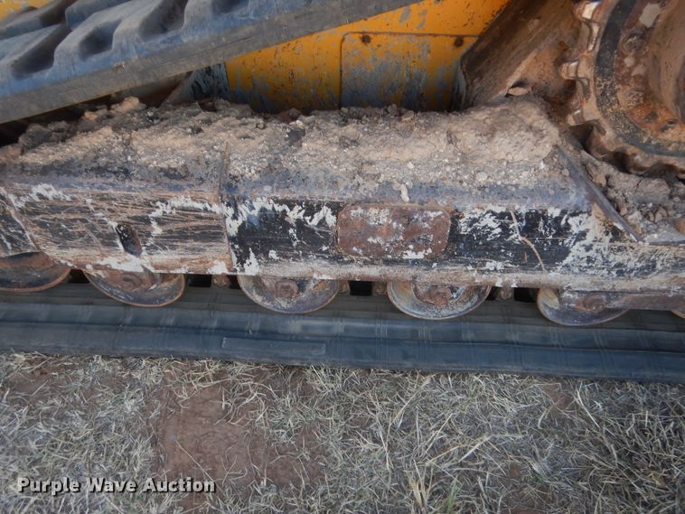 image for item HW9143 2014 John Deere 319E  tracked skid steer loader