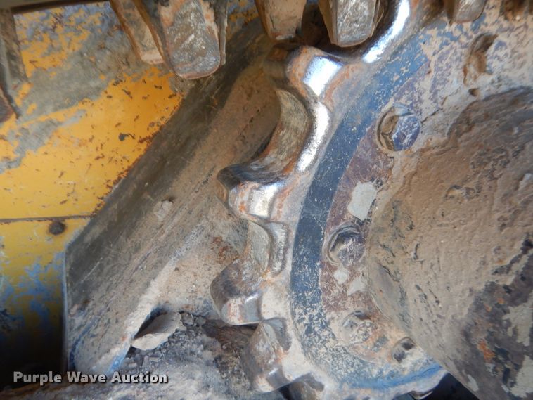 image for item HW9143 2014 John Deere 319E  tracked skid steer loader