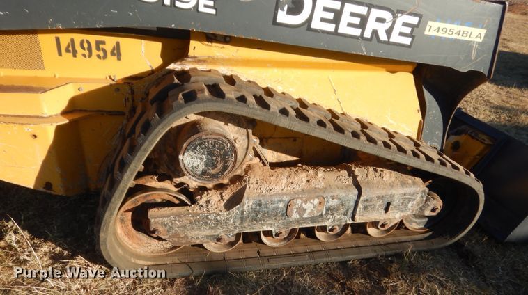 image for item HW9143 2014 John Deere 319E  tracked skid steer loader