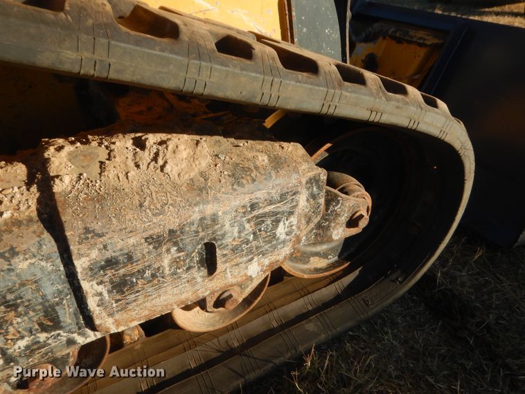 image for item HW9143 2014 John Deere 319E  tracked skid steer loader