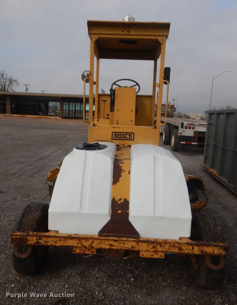 image for item HW9175 Rosco RB48  broom