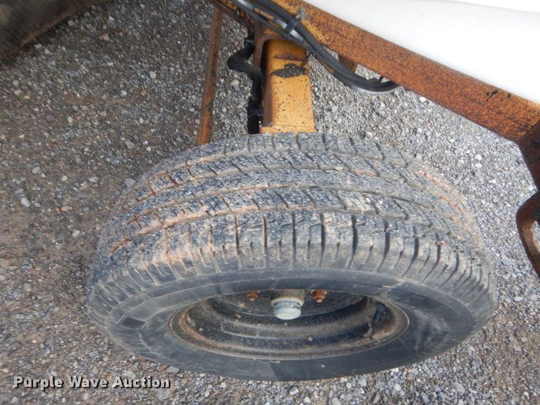 image for item HW9175 Rosco RB48  broom