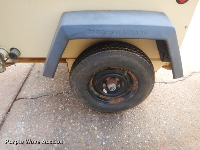 image for item HW9177 2006 Ingersoll Rand Lightsource A  light plant