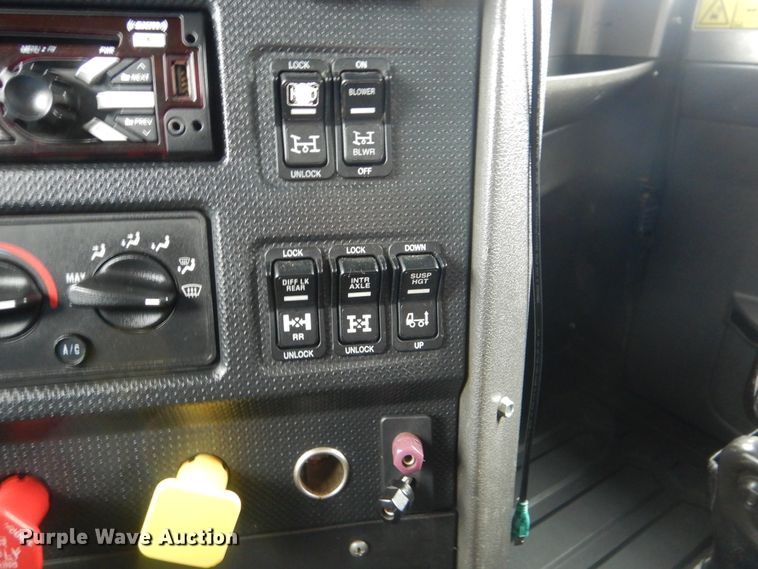 image for item HX9008 2015 Caterpillar CT660  vacuum truck