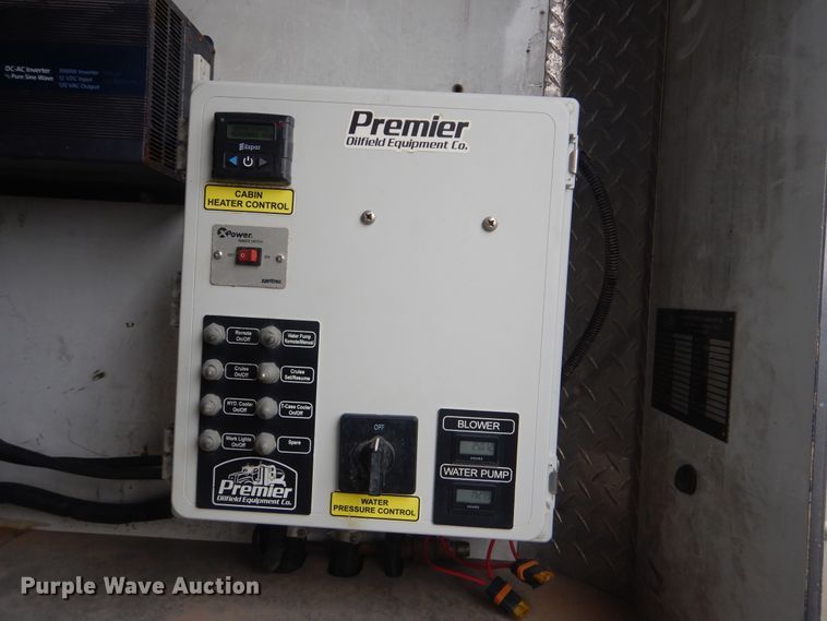 image for item HX9008 2015 Caterpillar CT660  vacuum truck