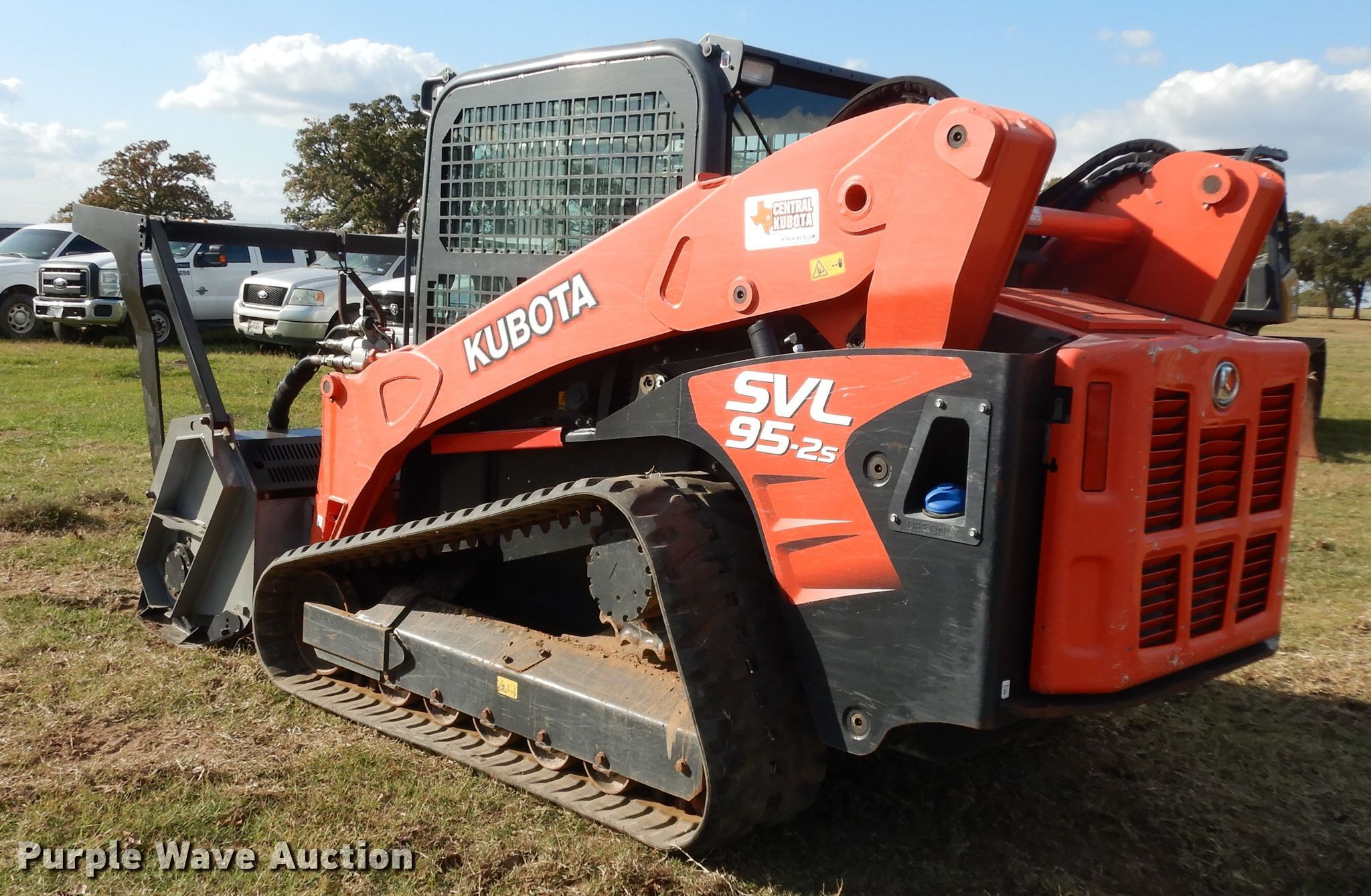 2016 Kubota SVL952S tracked skid steer loader in Rockdale, TX Item