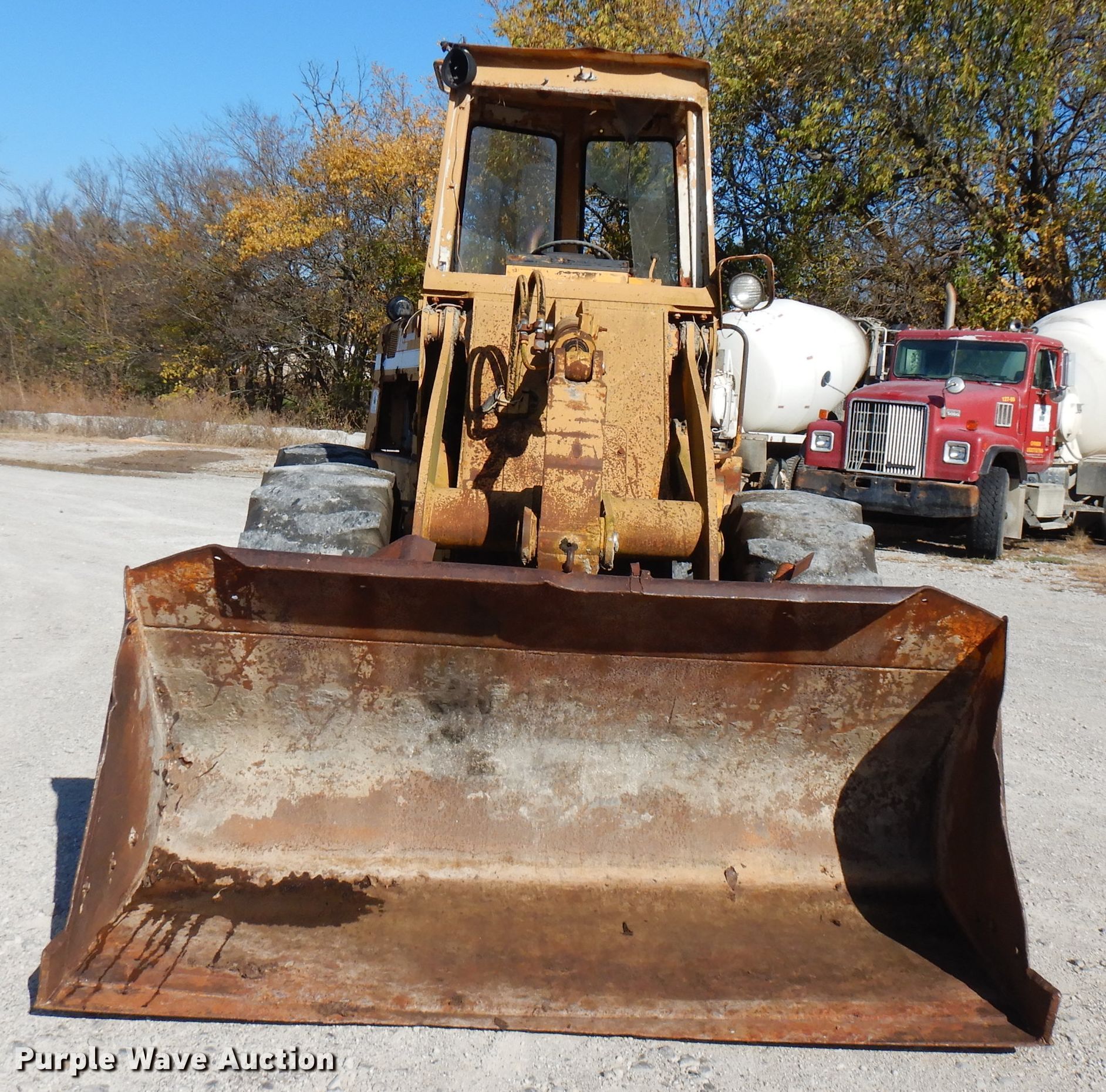 International 515 wheel loader in Oswego, KS Item FW9904 for sale