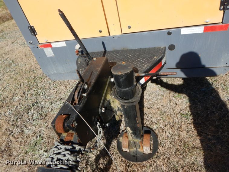 image for item DH0549 2015 Atlas Copco XRVS1000CD6  air compressor