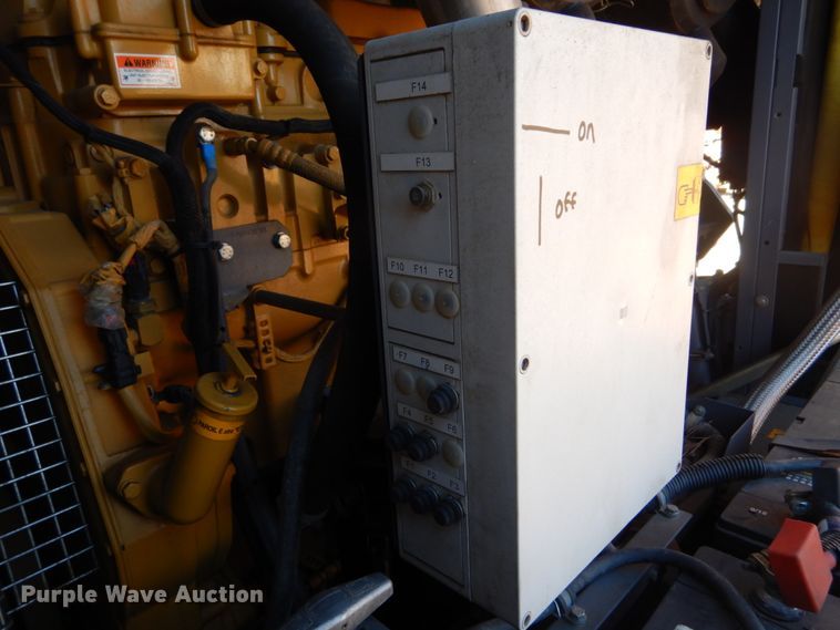 image for item DH0549 2015 Atlas Copco XRVS1000CD6  air compressor