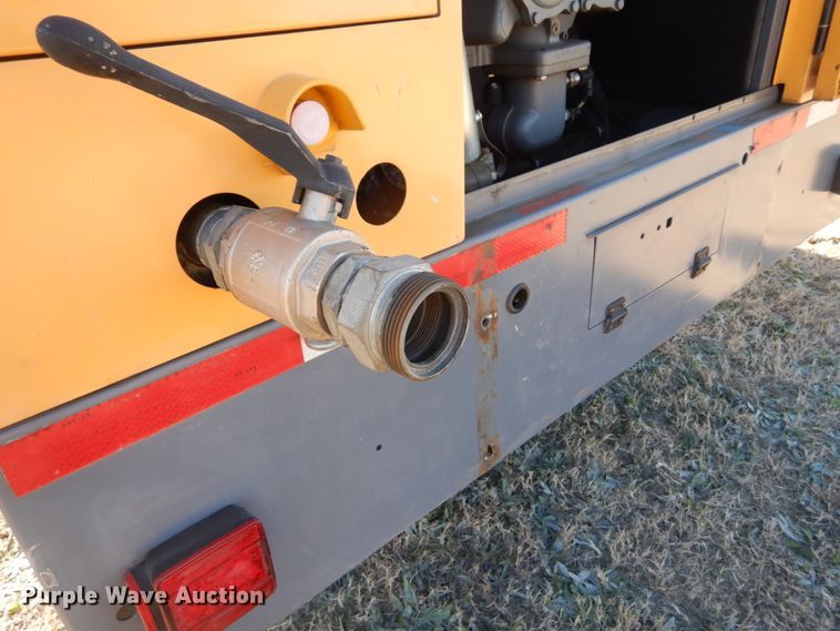 image for item DH0549 2015 Atlas Copco XRVS1000CD6  air compressor