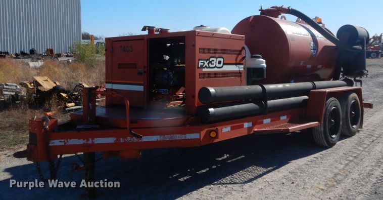 image for item DH0550 2007 Ditch Witch FX30  vacuum excavator